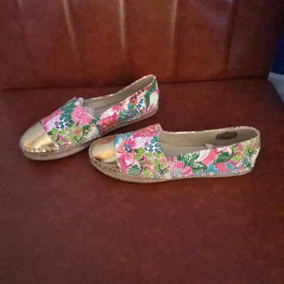 "SOLD" LILLY PULITZER FOR TARGET ESPADRILLES - Picture 5 of 6